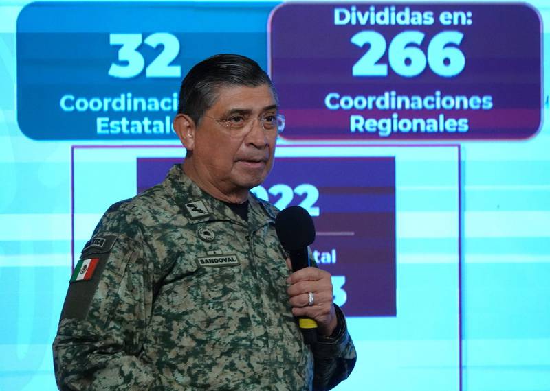 Por: Cortesía AMLO da ‘más alas’ al Ejército: propone nuevas facultades para vigilar espacio aéreo