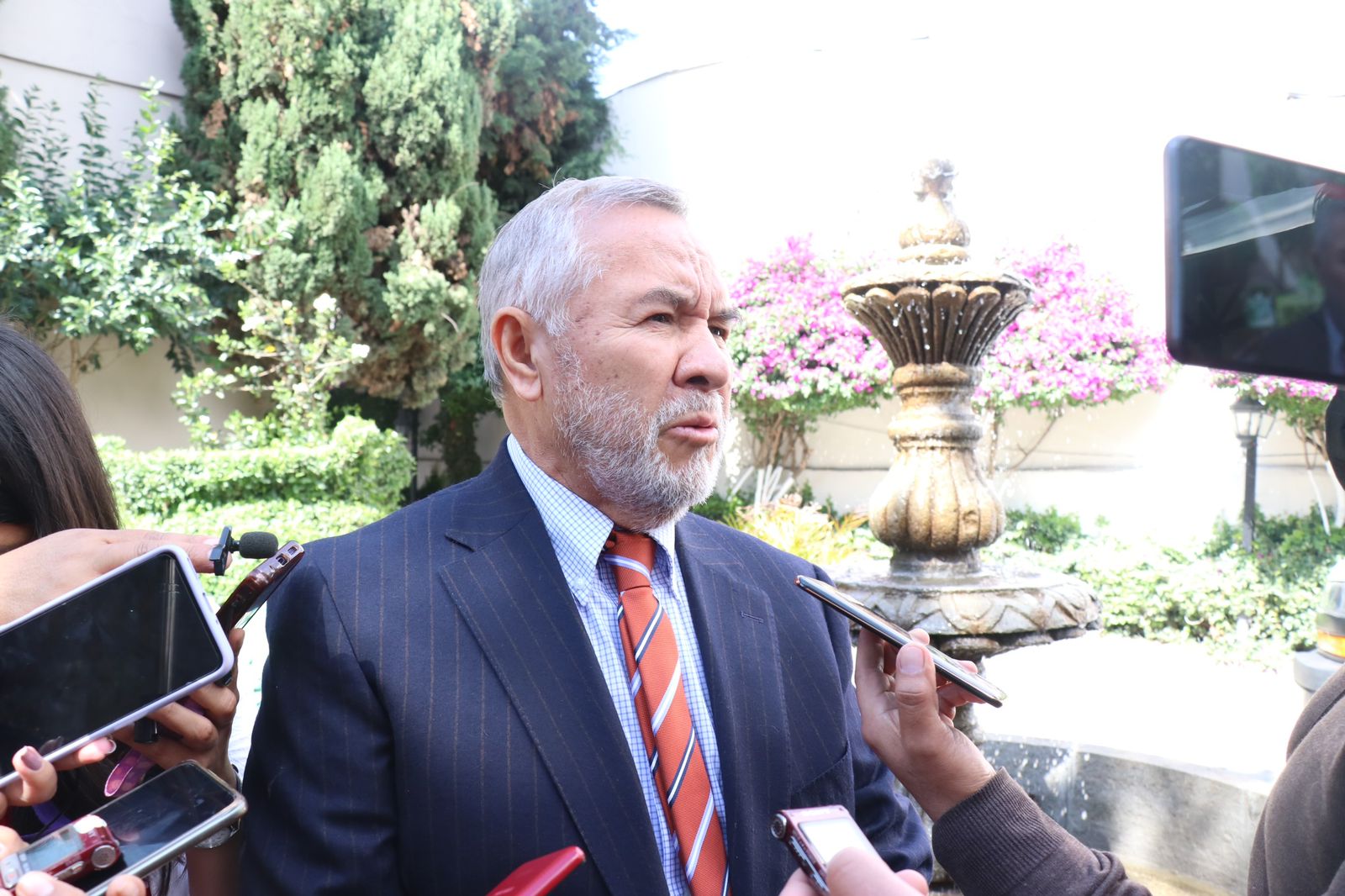 Deben transportistas aceptar a Autotrén: SEGOB