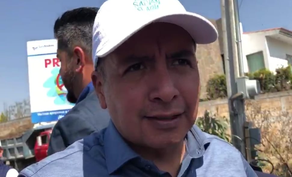 Por: Cortesía Lula Pineda Tlaxcalancingo y Cacalotepec refuerzan seguridad gracias a entrega de dos patrullas por parte del Gobierno Estatal