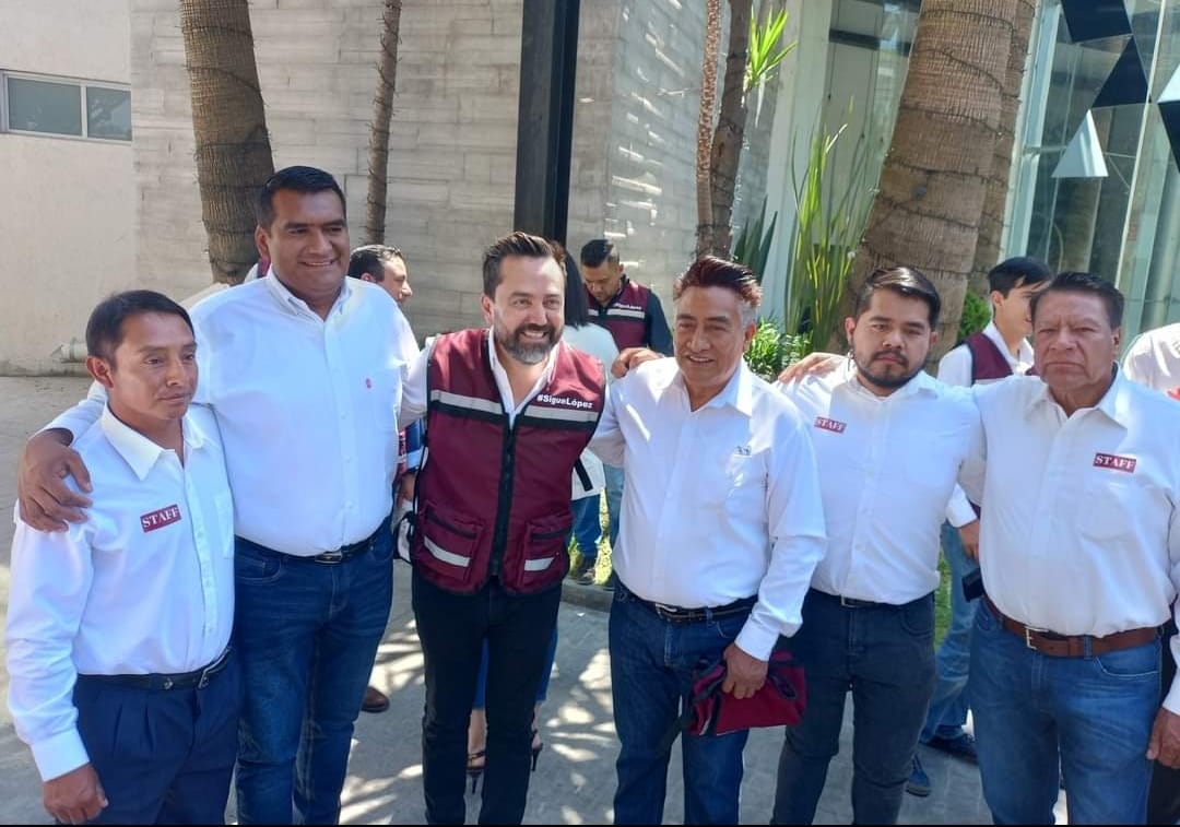 Toman protesta en San Andrés Cholula 26 coordinadores Distritales del movimiento “Sigue López”