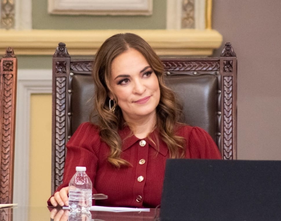 Por: Cortesía Lula Pineda Interpone denuncia Guadalupe Leal ante Secretaría de la Función Pública tras comparecencia de la titular de SMT