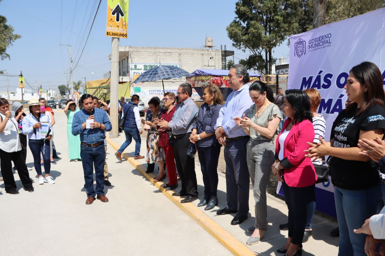 Presidente municipal entrega pavimentación con concreto hidráulico de la calle San Joaquín