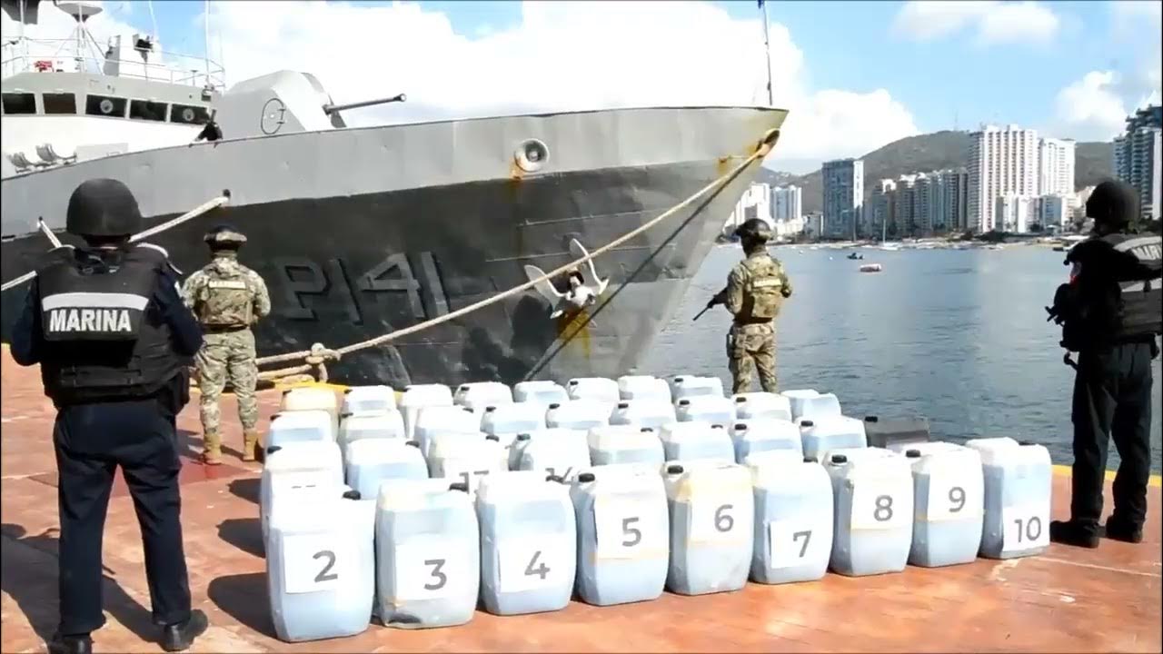 Por: Cortesía ¿Huachicol pirata? Marina detiene a 6 hombres con 2 mil 550 litros de combustible en Guerrero