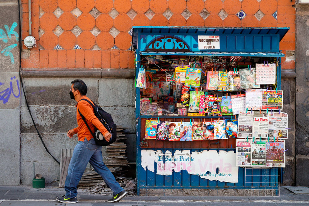 Retiran 10 casetas de periódicos del Centro Histórico de Puebla