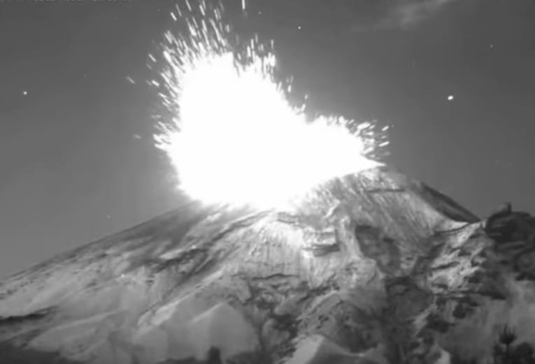 Por: Cortesía Lula Pineda El gobernador Sergio Salomón Céspedes, emite recomendaciones ante caída de ceniza