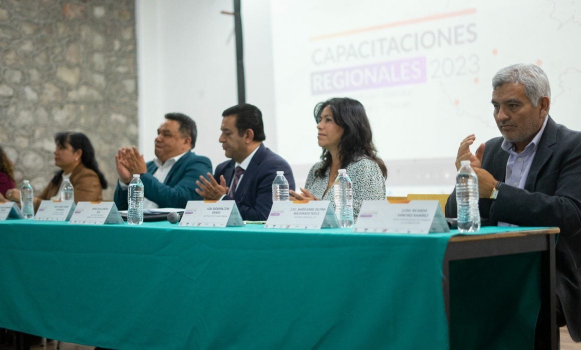 Participa secretaría de la función pública en capacitaciones regionales