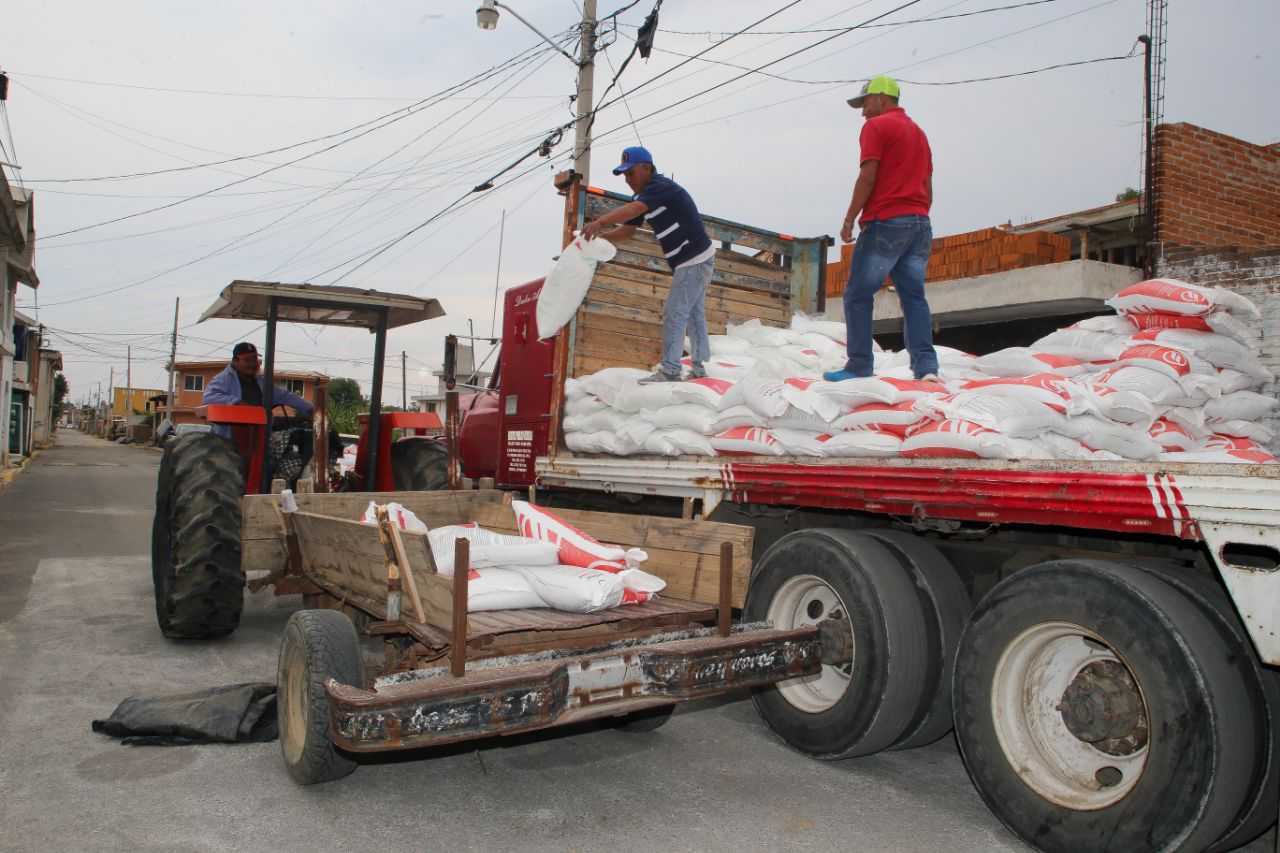 Comunicado oficial El gobierno de Cholula garantiza la entrega de fertilizante en beneficio del campo cholulteca