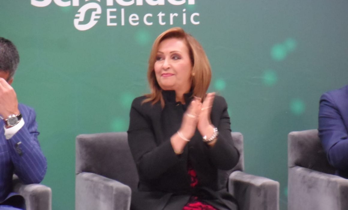 Amplía Schneider planta en Acuamanala, Lorena Cuéllar inaugura