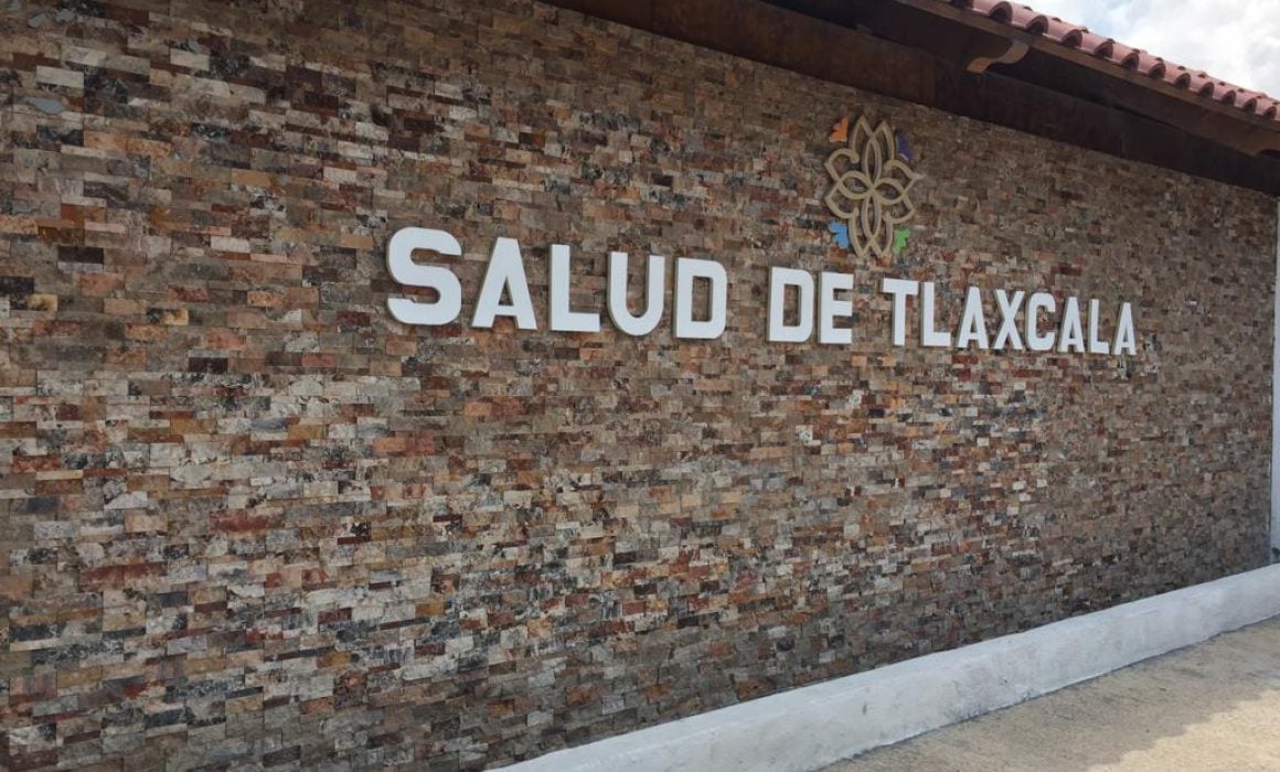 Alerta sector salud sobre venta de plazas falsas