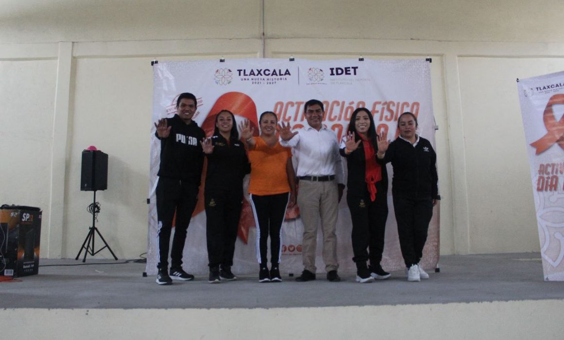 Trabaja IDET para evitar violencia contra mujeres, niñas y adolescentes