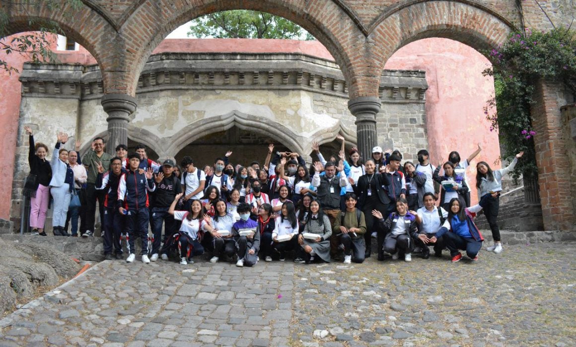 Alumnos del Cobat se capacitan como voluntarios del Mundial de Voleibol