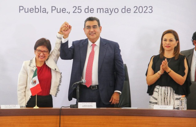 Por: Cortesía Gobierno de Puebla trabajará con BUAP en plan de acción por contingencia del volcán