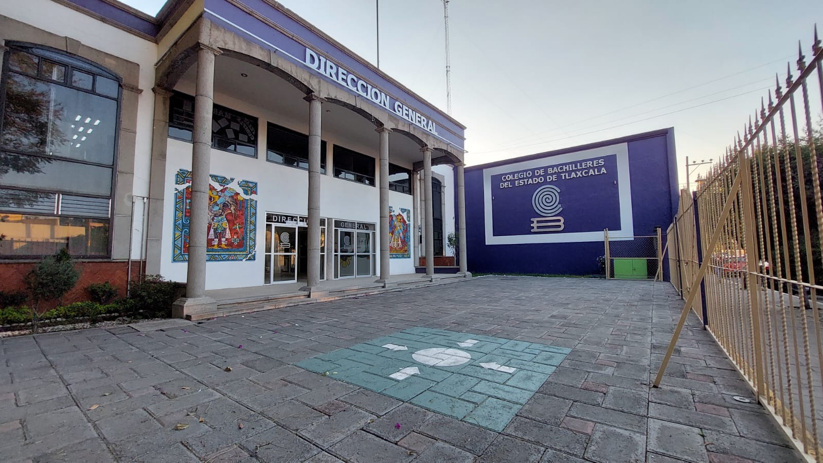 Tildan de incumplidos a Gobierno de Tlaxcala y COBAT por falta de pagos