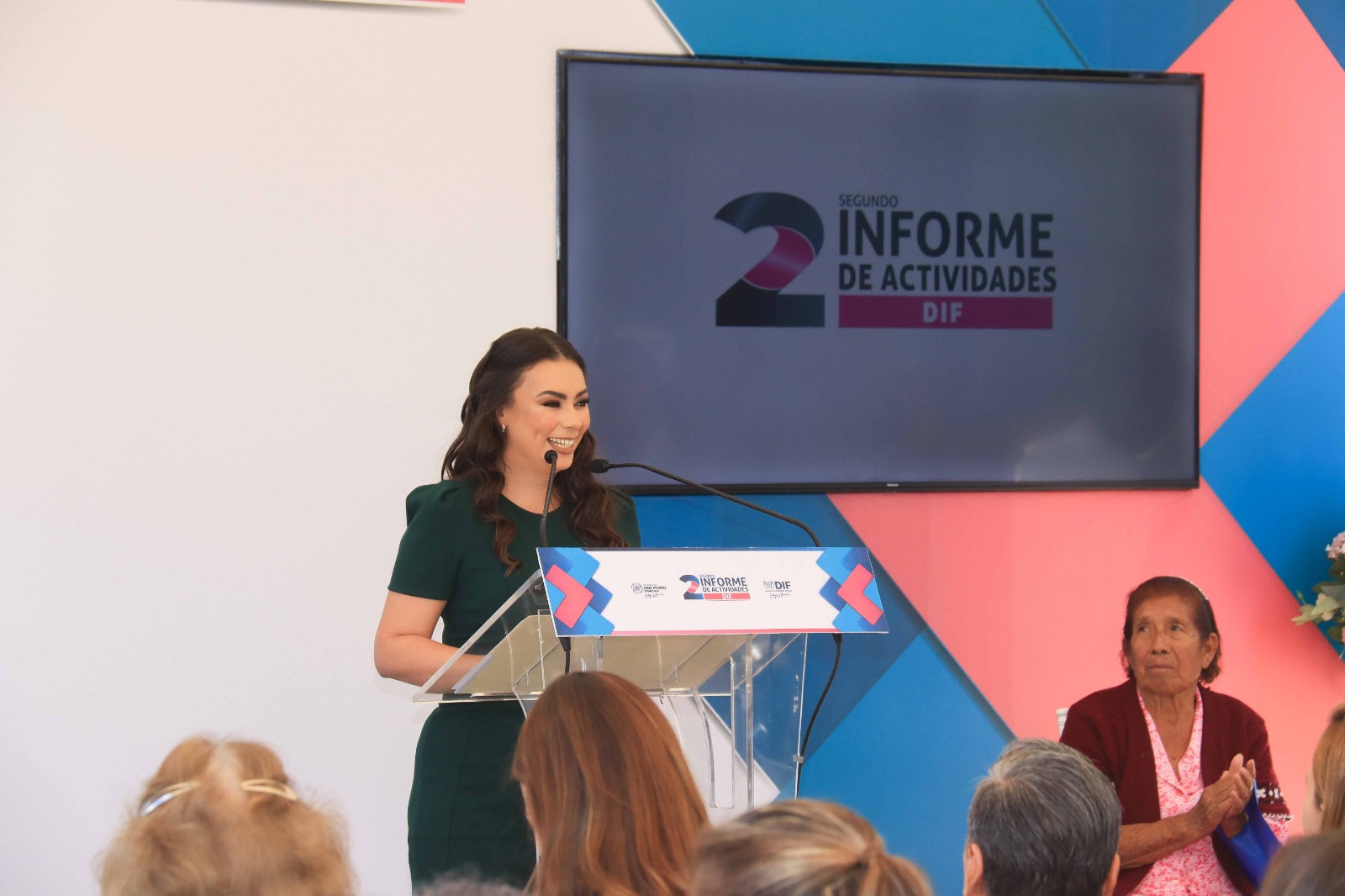 Comunicado oficial El compromiso del DIF municipal es mejorar la calidad de vida de los cholultecas: María de la Barreda