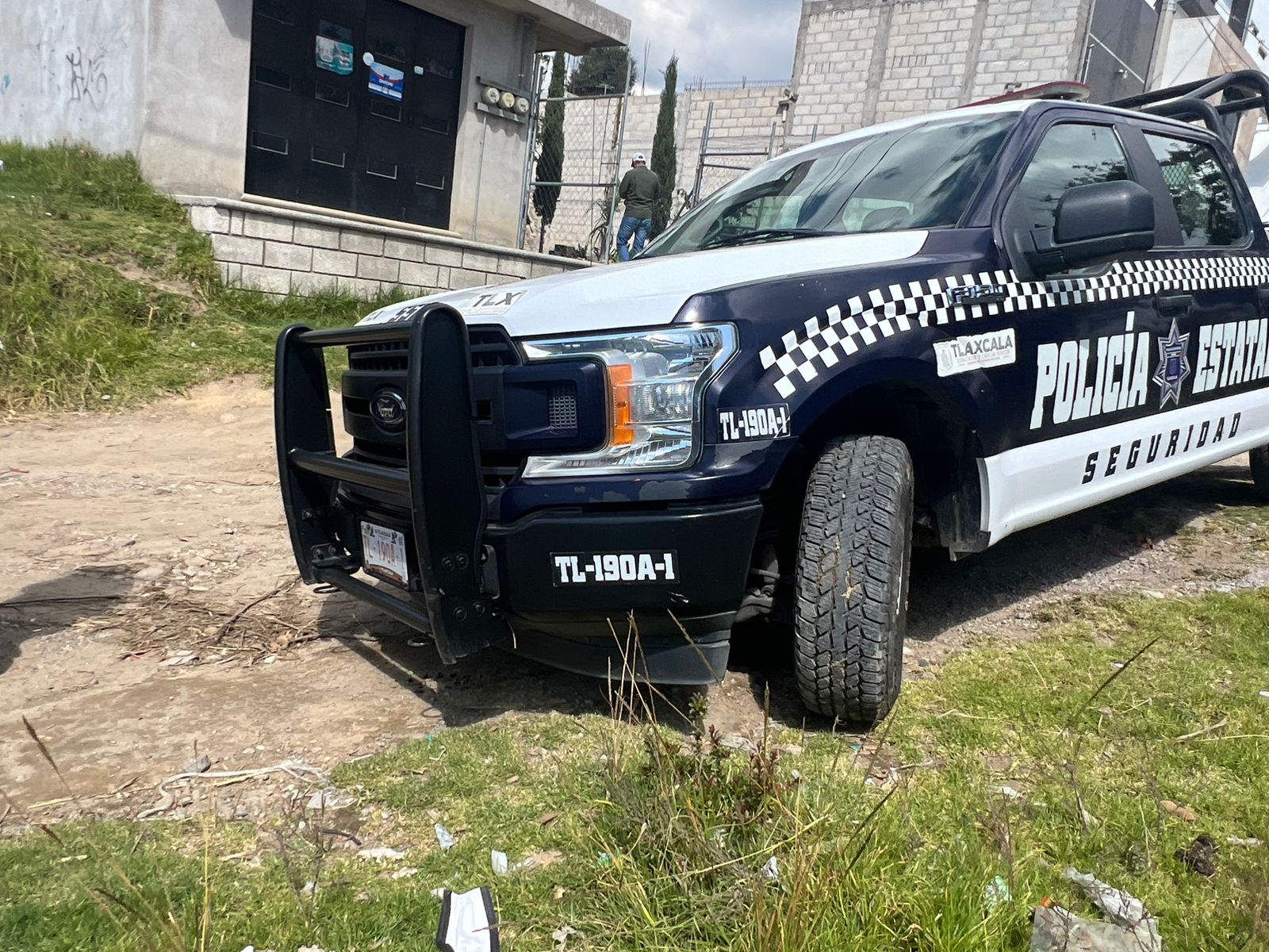 Muere menor de edad ahogado en una cisterna, en San Isidro Buensuceso