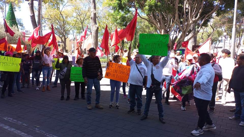 Por: Especial  Regresan comerciantes antorchistas a las calles; alcaldesa ignora sus demandas