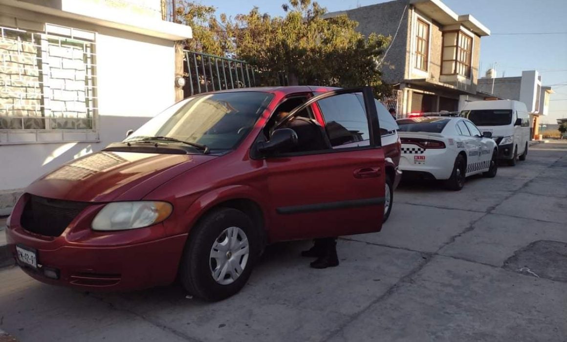 Rescatan a 11 migrantes guatemaltecos en Ixtenco