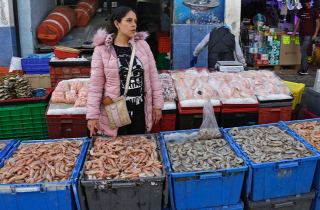 Por: Cortesía  Acuerdo entre autoridades y pescaderos para regular actividad comercial en la 16 Poniente