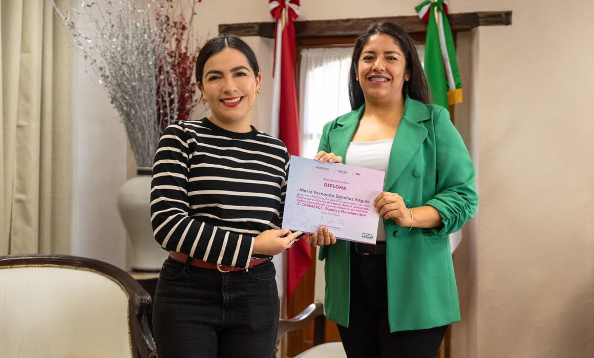 Concluyó IEM con éxito talleres de E-commerce