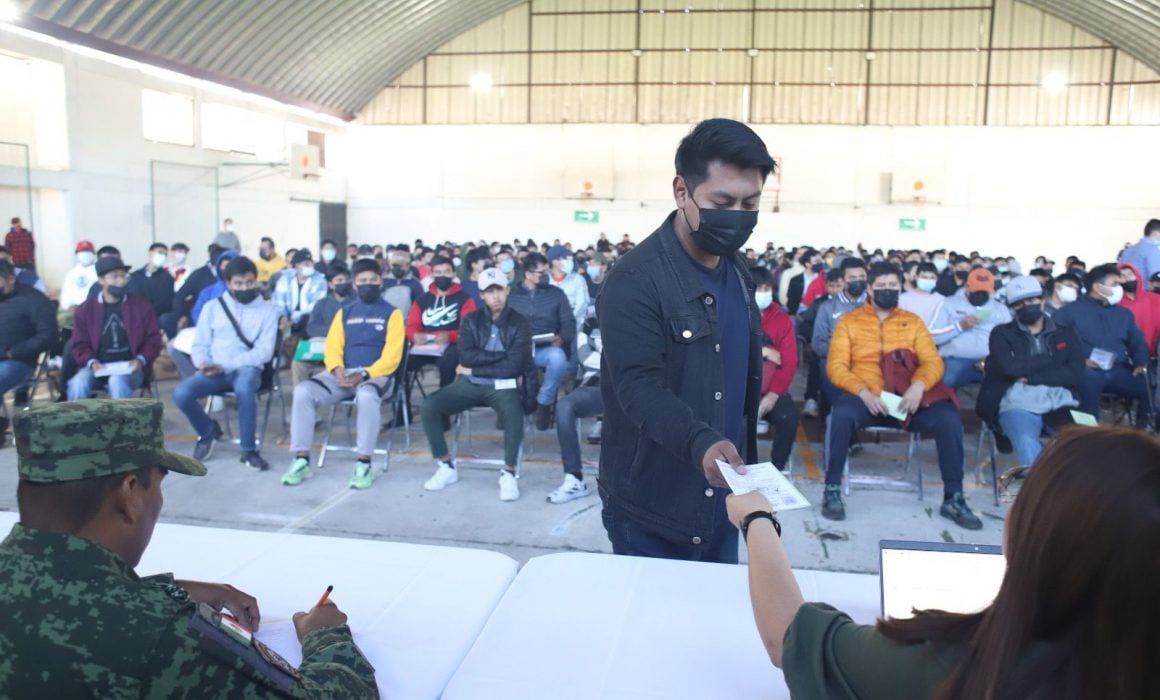 En Chiautempan se realizó el sorteo del Servicio Militar Nacional