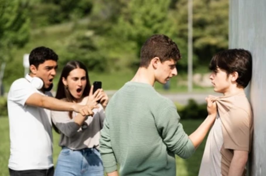 SACH busca contrarrestar violencia en adolescentes con “Escuela sin Violencia”