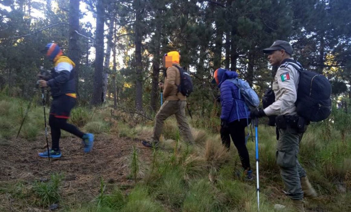 Por: Cortesía Arriban casi 5 mil turistas a la Malinche; policía de montaña brinda seguridad