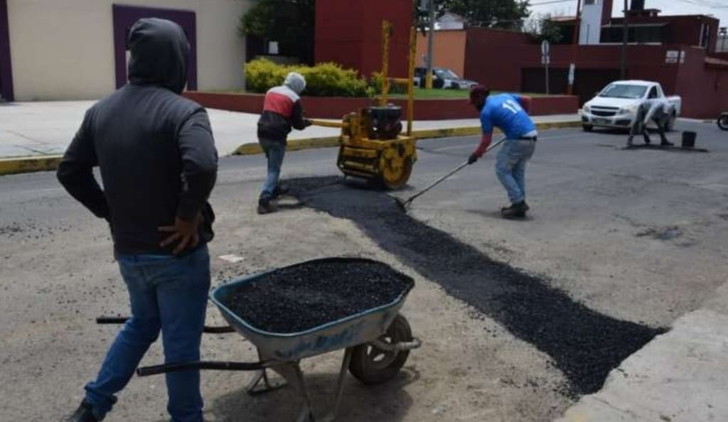 Por: Cortesía Lula Pineda Administración de Paola Angon va por la séptima Jornada de Bacheo