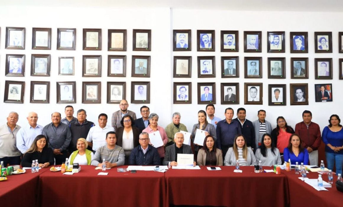 Por: Cortesía Es Chiautempan primer municipio en entregar actas de cabildo