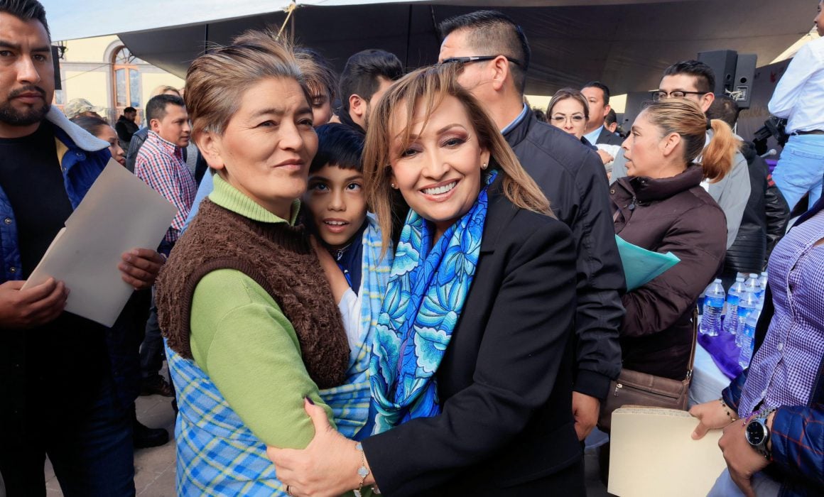 Por: Cortesía Entregó Lorena Cuéllar 177 equipos de internet satelital a 27 municipios