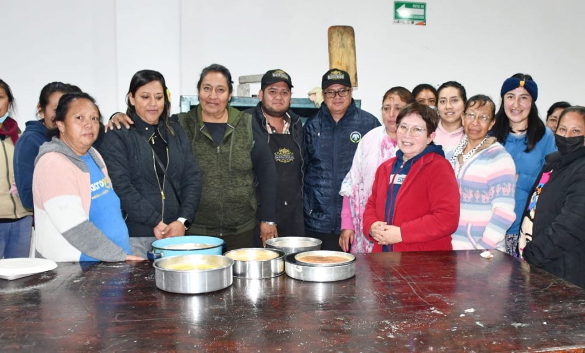 Por: Cortesía Continúa con éxito taller de cocina tradicional en Apetatitlán