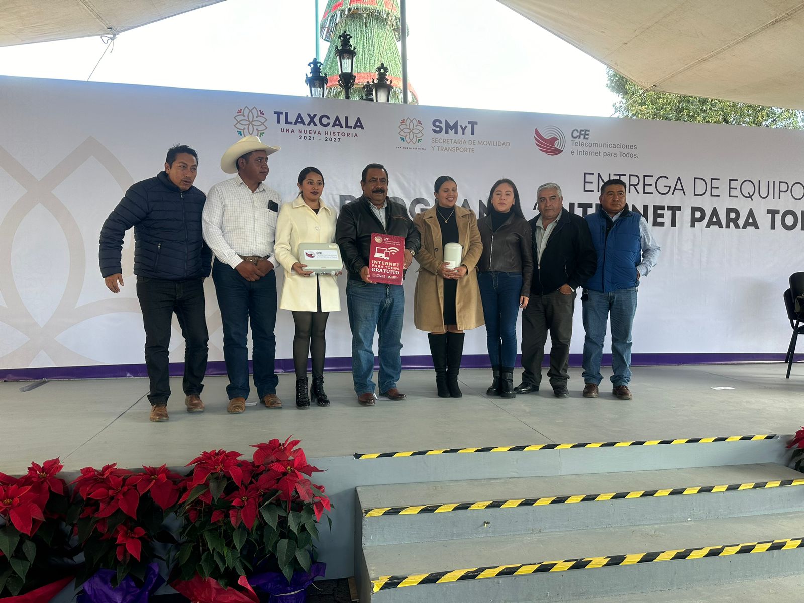 Por: Cortesía Entregó gobernadora 177 equipos de internet satelital a 27 municipios