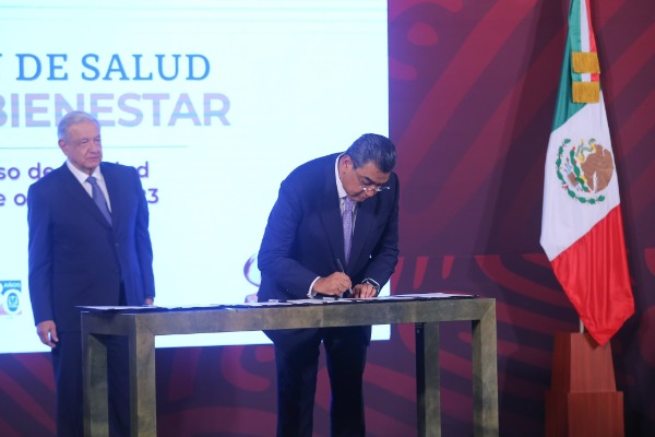 Por: Cortesía Gobernador firma la transición de Puebla al programa IMSS-Bienestar