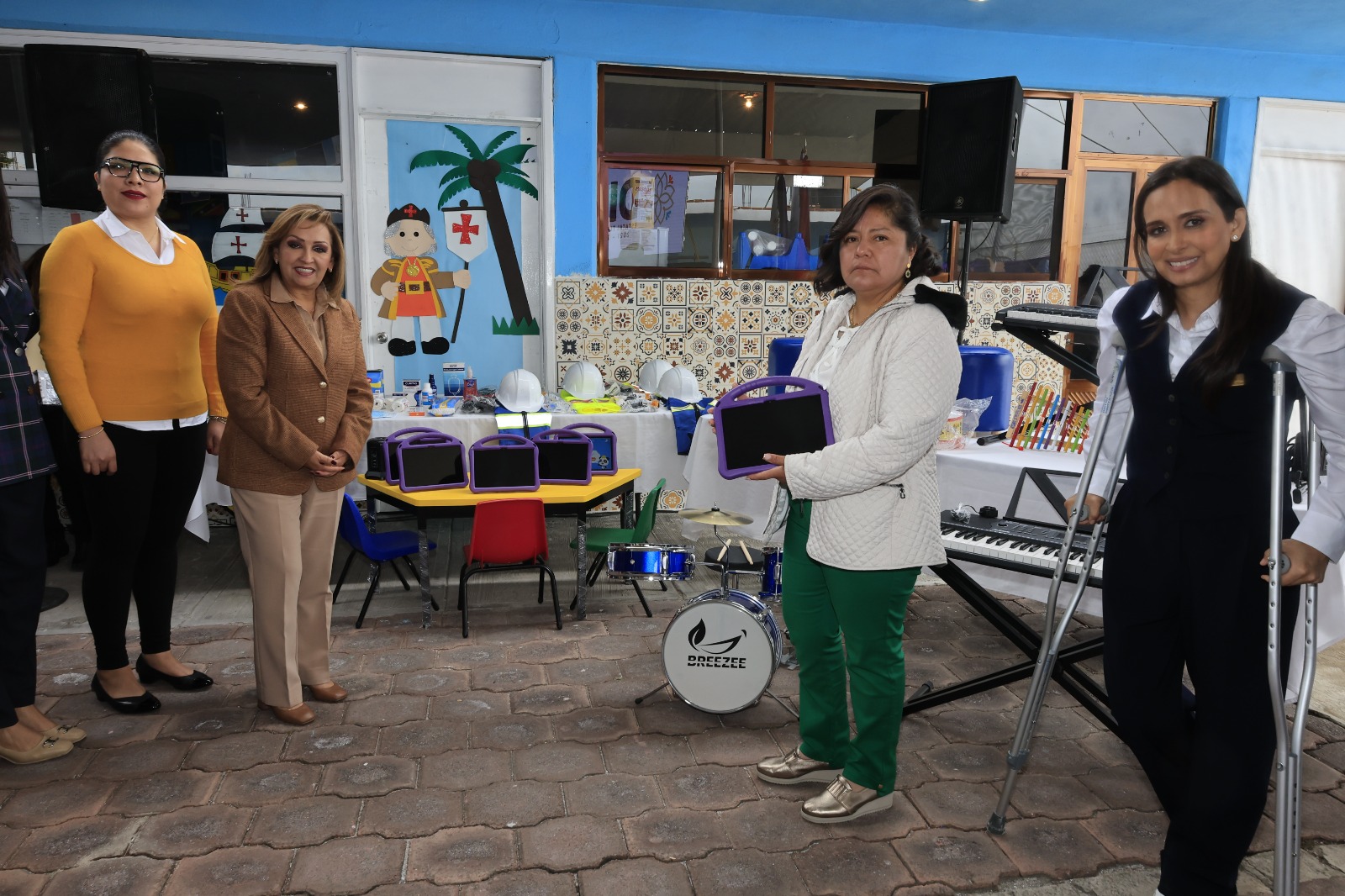 Fortalece gobierno del estado a centros de atención infantil con equipo y mobiliario