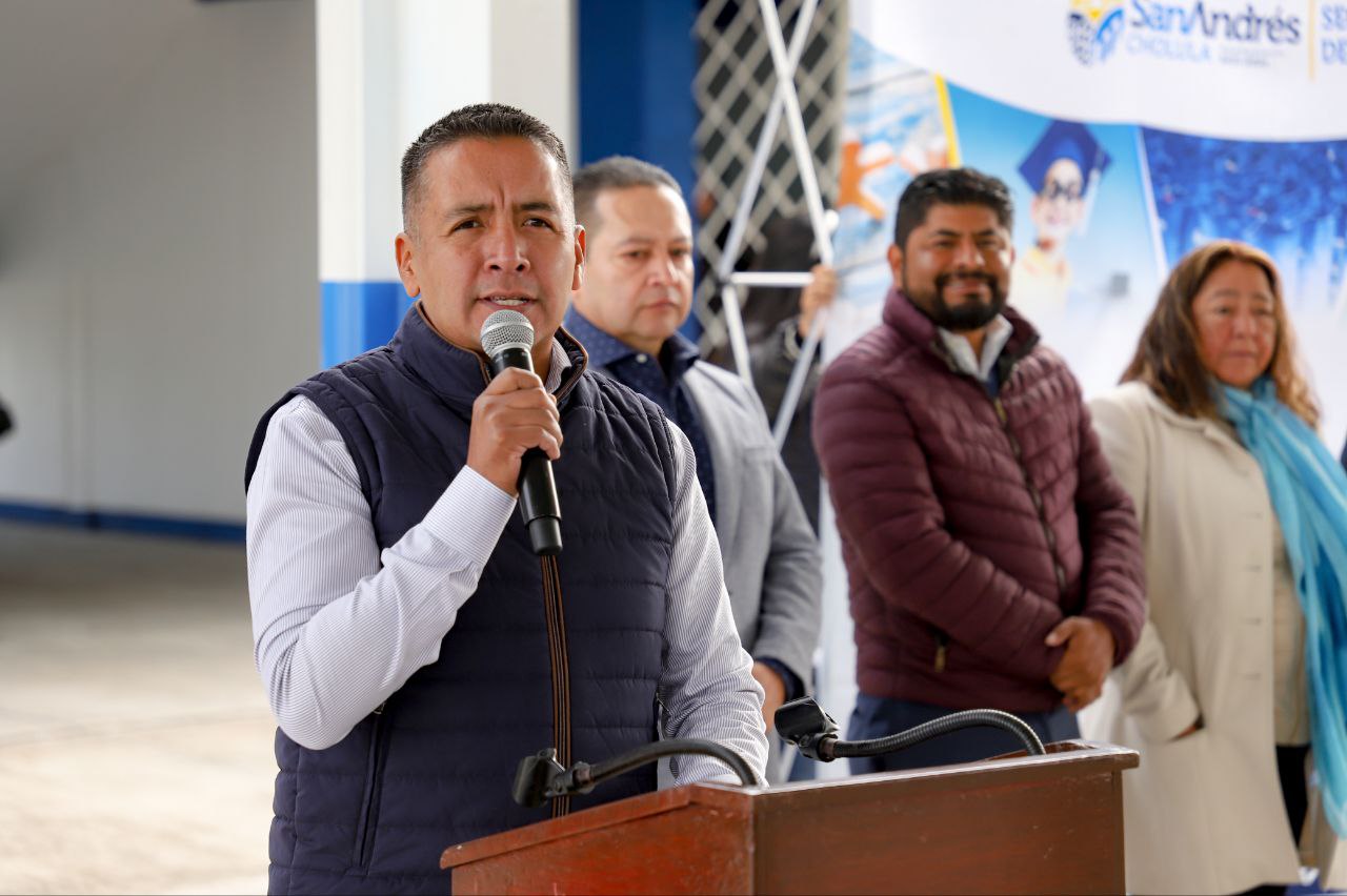 Por: Cortesía Lula Pineda Alegría y compromiso representan los dos años de gestión transcurridos: Edmundo Tlatehui