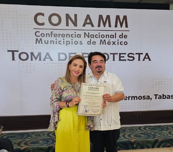 Toma protesta Paola Angon como vicepresidenta de la CONAMM