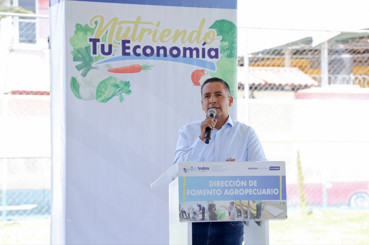 Entrega Mundo Tlatehui 250 despensas del programa "Nutriendo tu Economía"