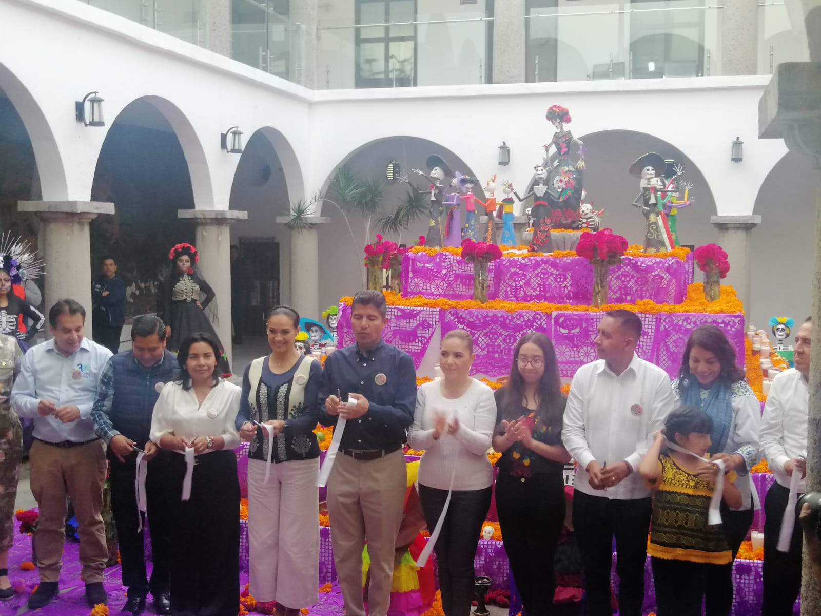 Paola Angon inaugura en Cholula Corredor Metropolitano de Ofrendas 2023