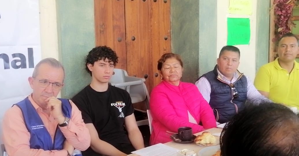 Frente Cívico Nacional inicia conformación de 'Fuerza Rosa' en San Pedro Cholula