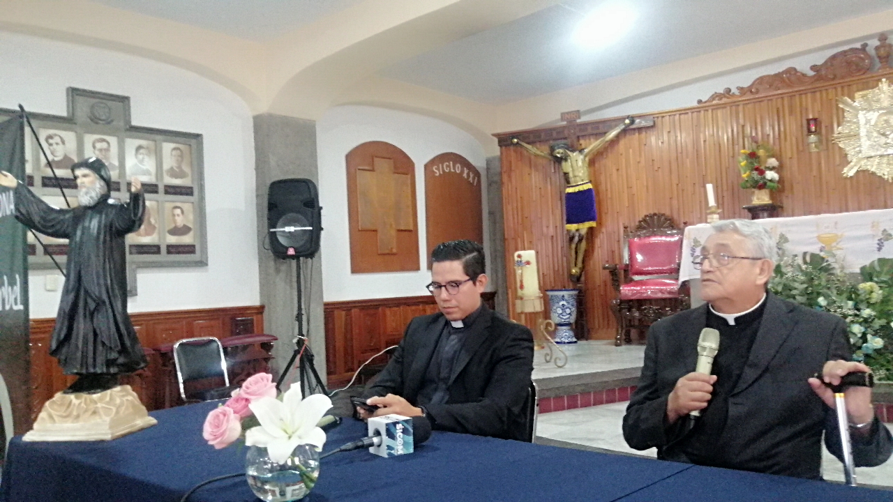  Llegan reliquias de San Charbel a ciudad sagrada