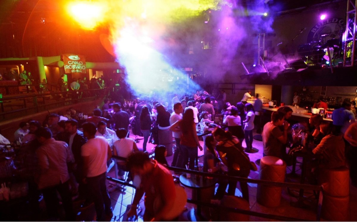 Alcalde de Puebla respalda propuesta de homologación de horarios en bares y antros