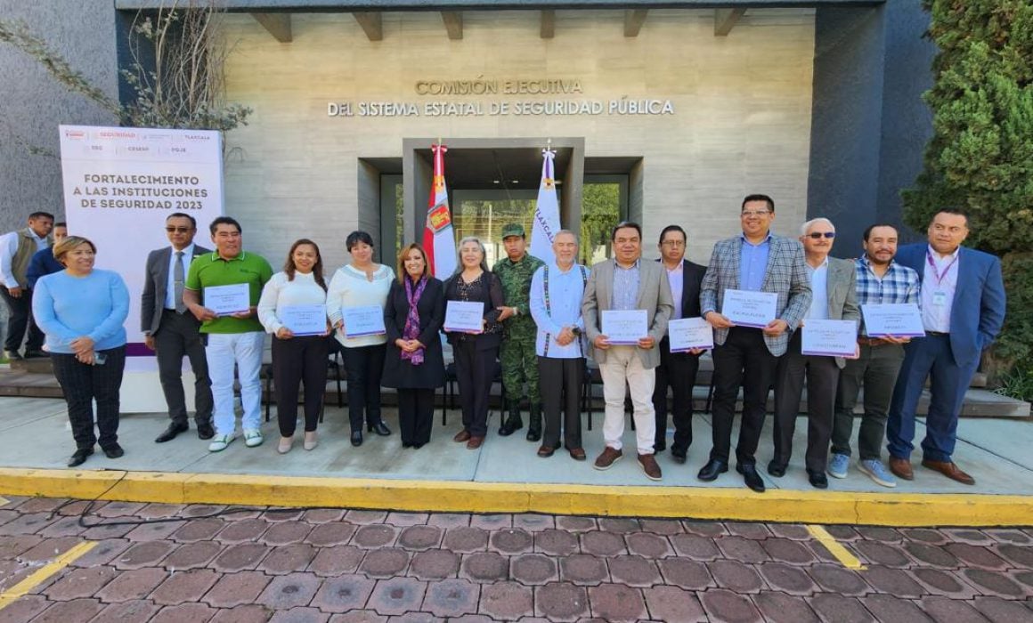 Recibe Ayuntamiento de Tlaxcala equipo de cómputo para seguridad