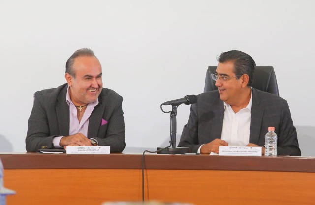 Por: Cortesía Gobierno estatal entrega concesión de Central Camionera a Consejo de la CAPU