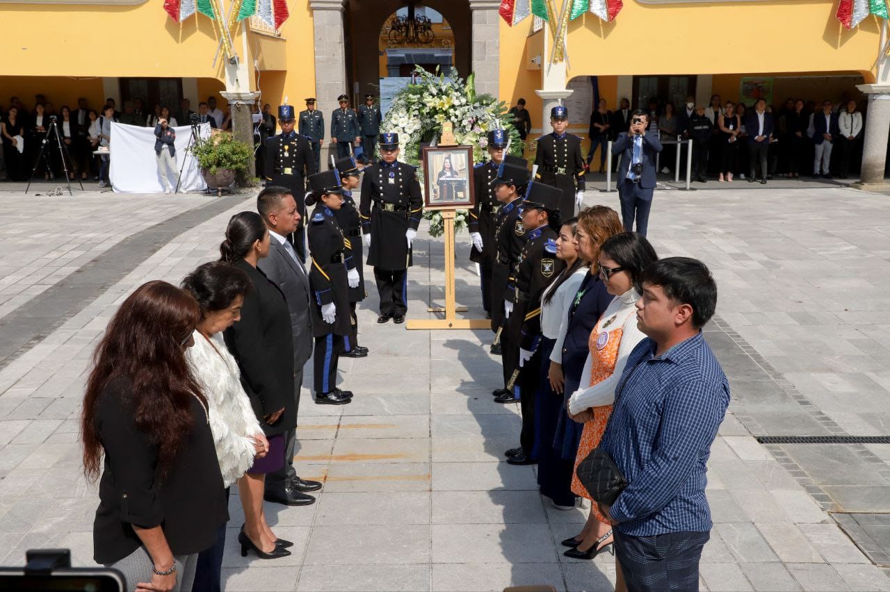 Comunicado oficial Encabeza Mundo Tlatehui Ceremonia Cívica y devela Bando Solemne de Fiestas Patrias