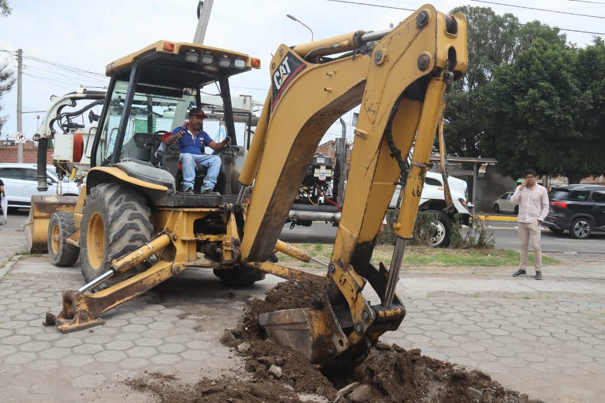 Comunicado oficial Paola Angon inicia dos obras, a través del SOSAPACH, para mejorar los servicios