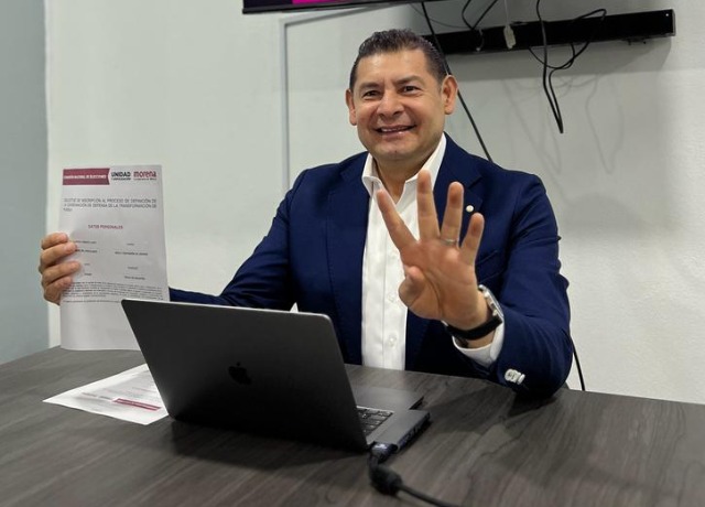 Por: Cortesía Afirma Armenta que su renuncia al Senado todavía está en análisis