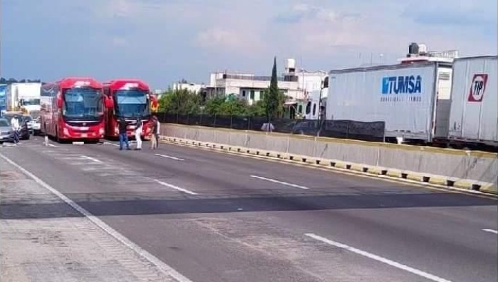 Por: Cortesía Afirma Sergio Céspedes que hay detenidos por bloqueos en la México-Puebla