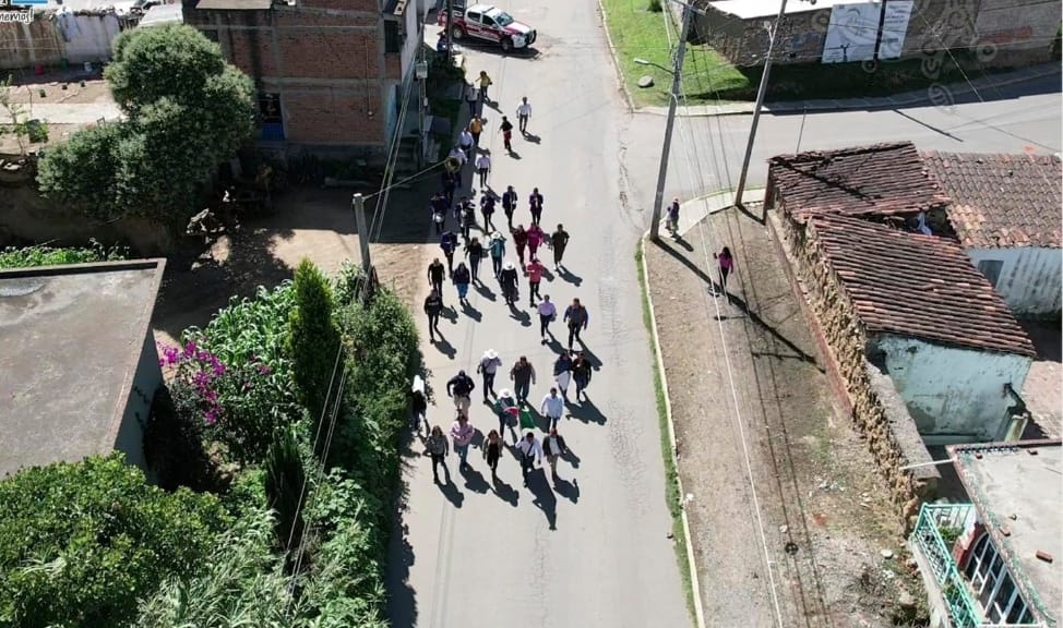 Por: Cortesía Lula Pineda Coronango se viste con los colores patrios