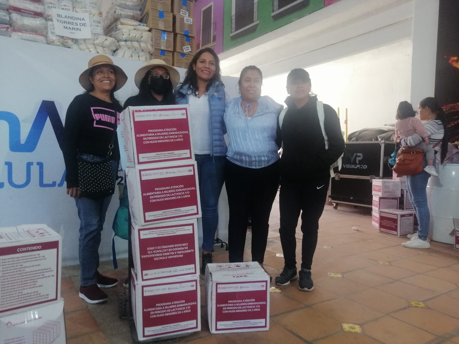 Entrega apoyos alimentarios INCONUT, PAMEL, discapacidad, adulto mayor y PROAANAC SMDIF San Andrés Cholula