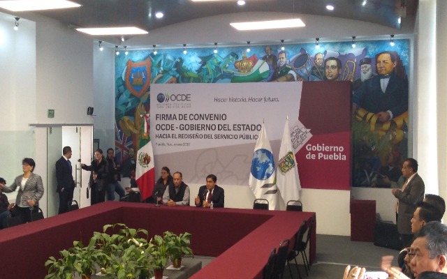 Foto: Daniel Jiménez Aclara gobierno de Puebla que no se erogaron 80 MDP para retirar talavera falsa