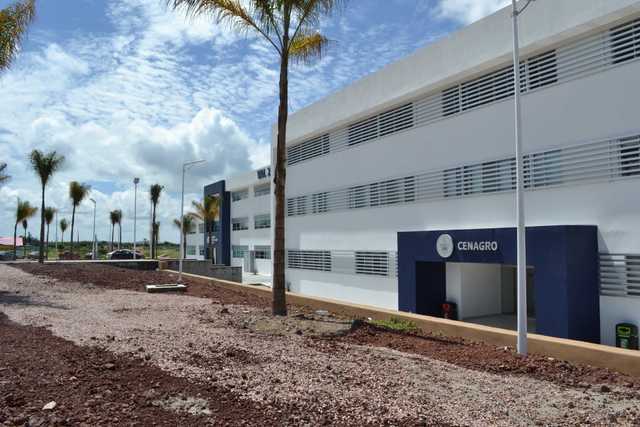 Tras contingencia ambiental BUAP suspende labores académicas 